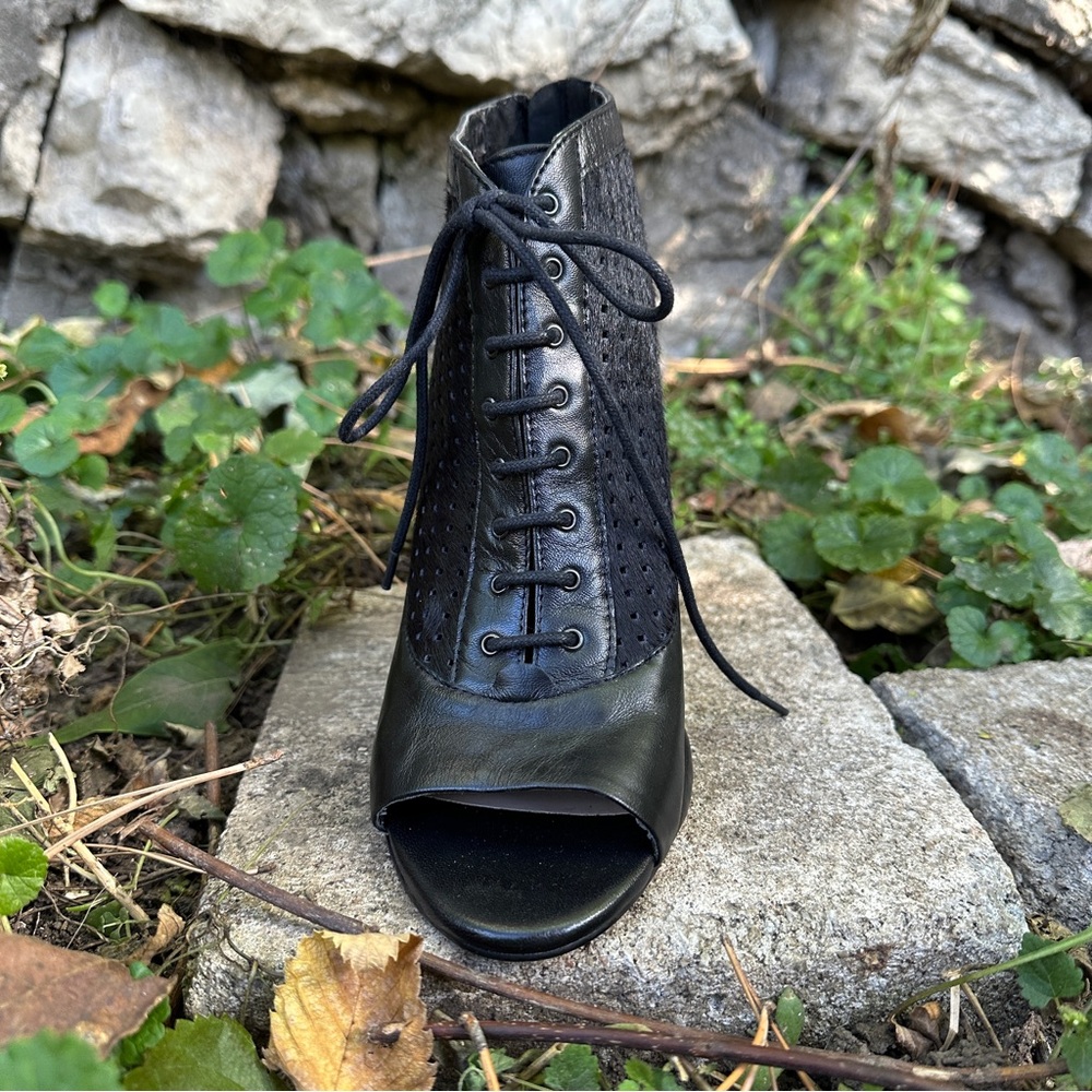 French Connection Black leather Heels size 38.5 - Picture 2 of 8
